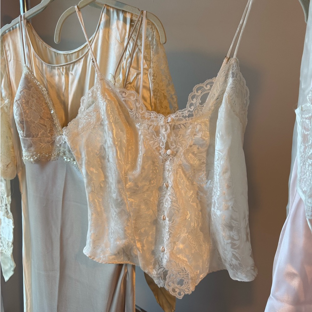 Victoria's Secret Cream Lace Camisole